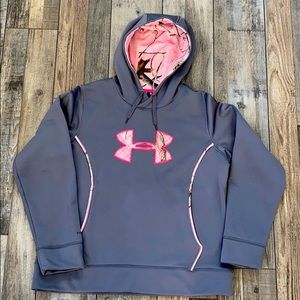 Women’s Under Armour XL pink camo hoodie